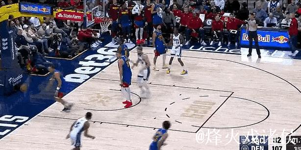 约基奇前三节高效表现：25分9篮板8助攻外加2抢断2封盖